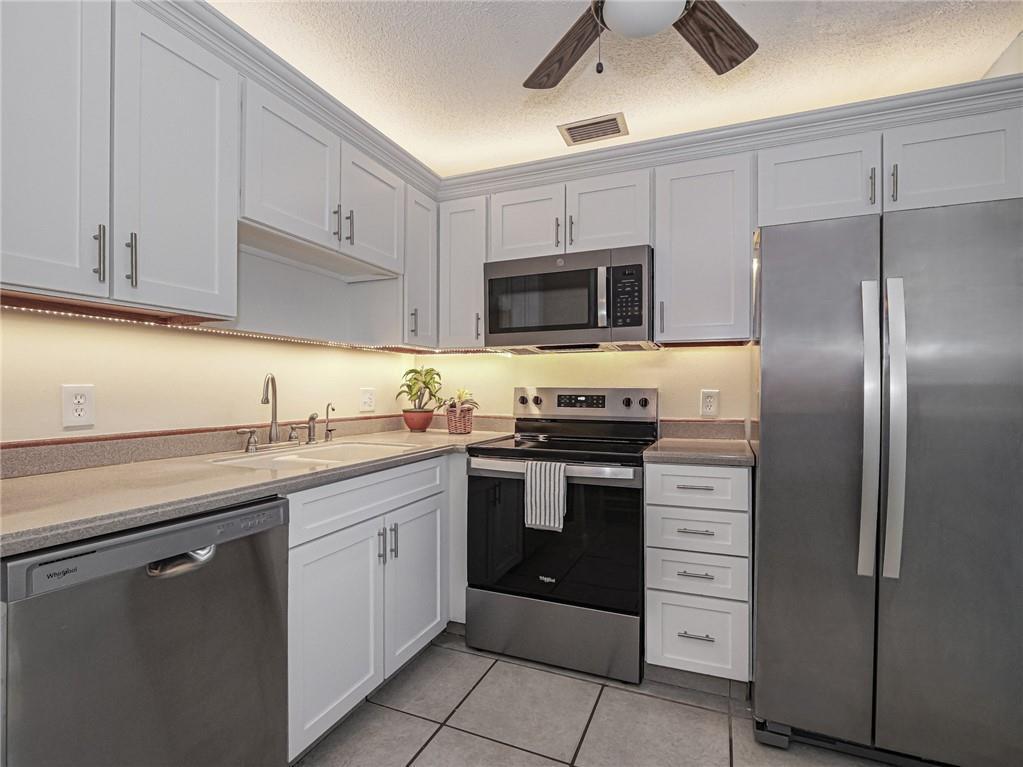 VISTA GARDENS F/K/A VISTA - Residential