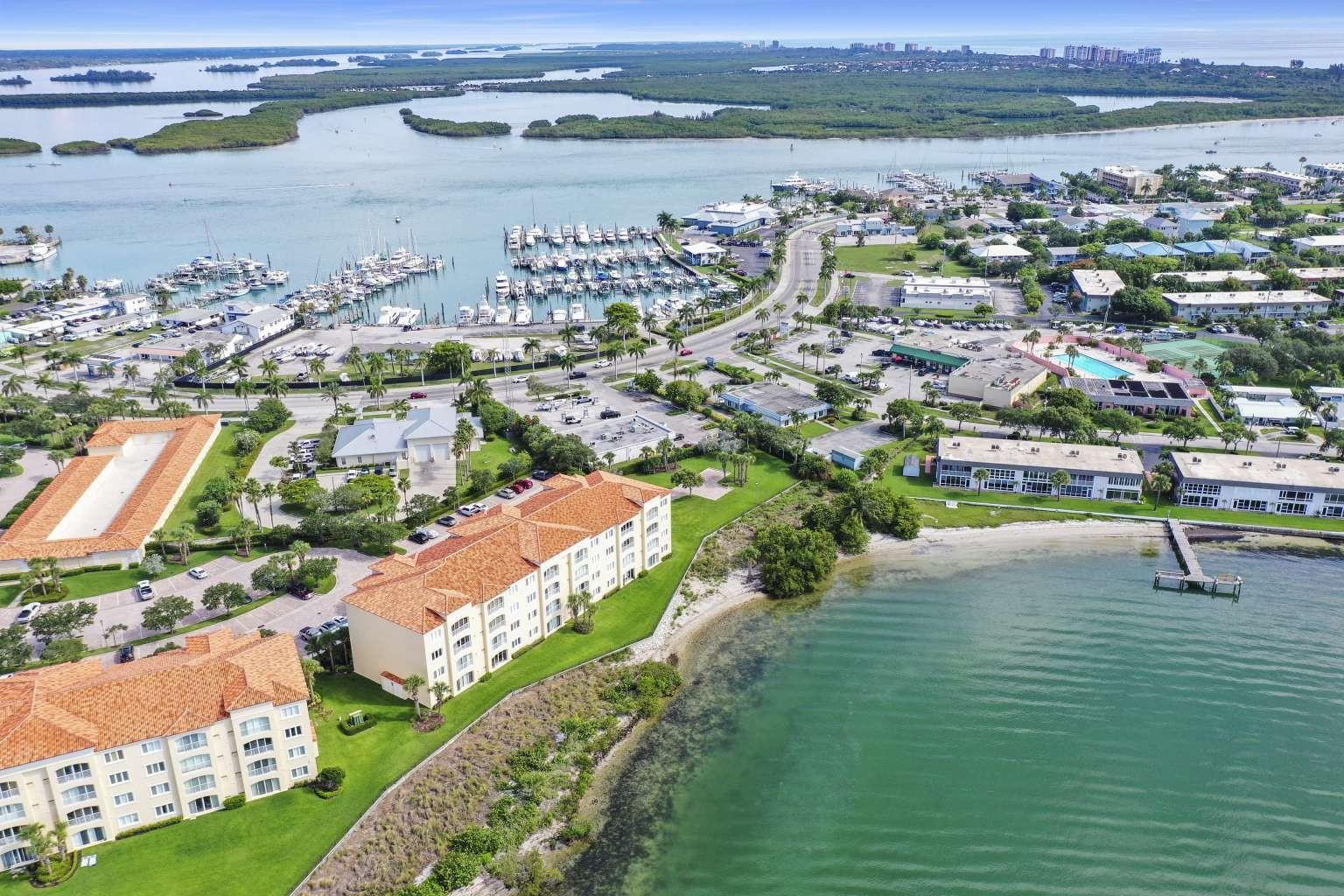 Harbour Isle East - Residential