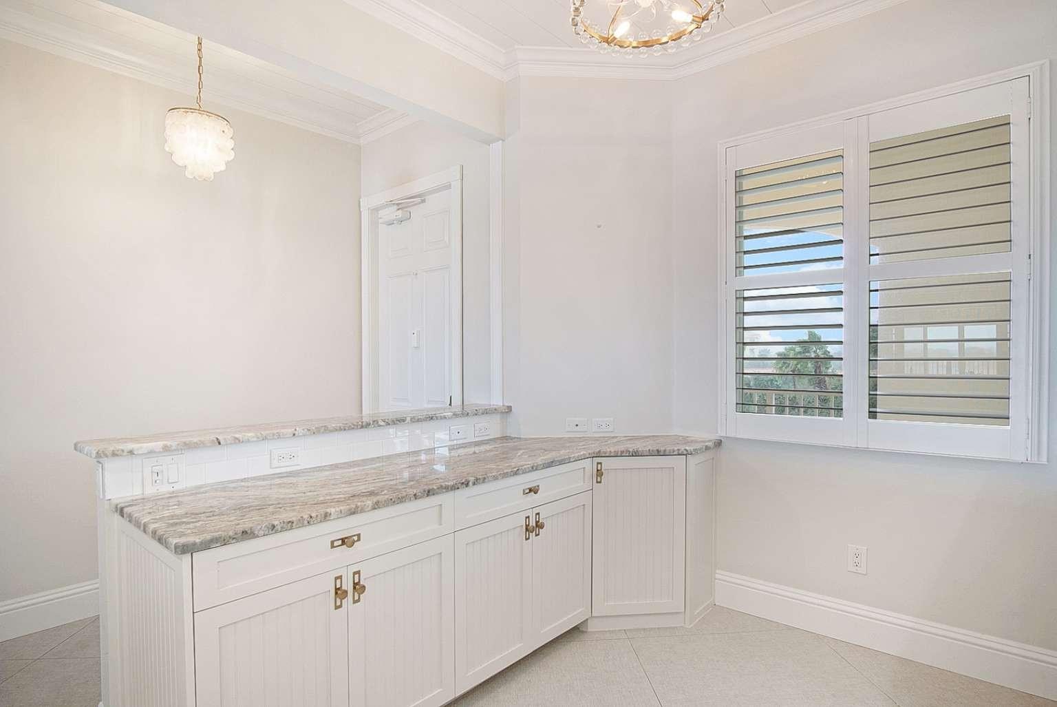 Harbour Isle East - Residential