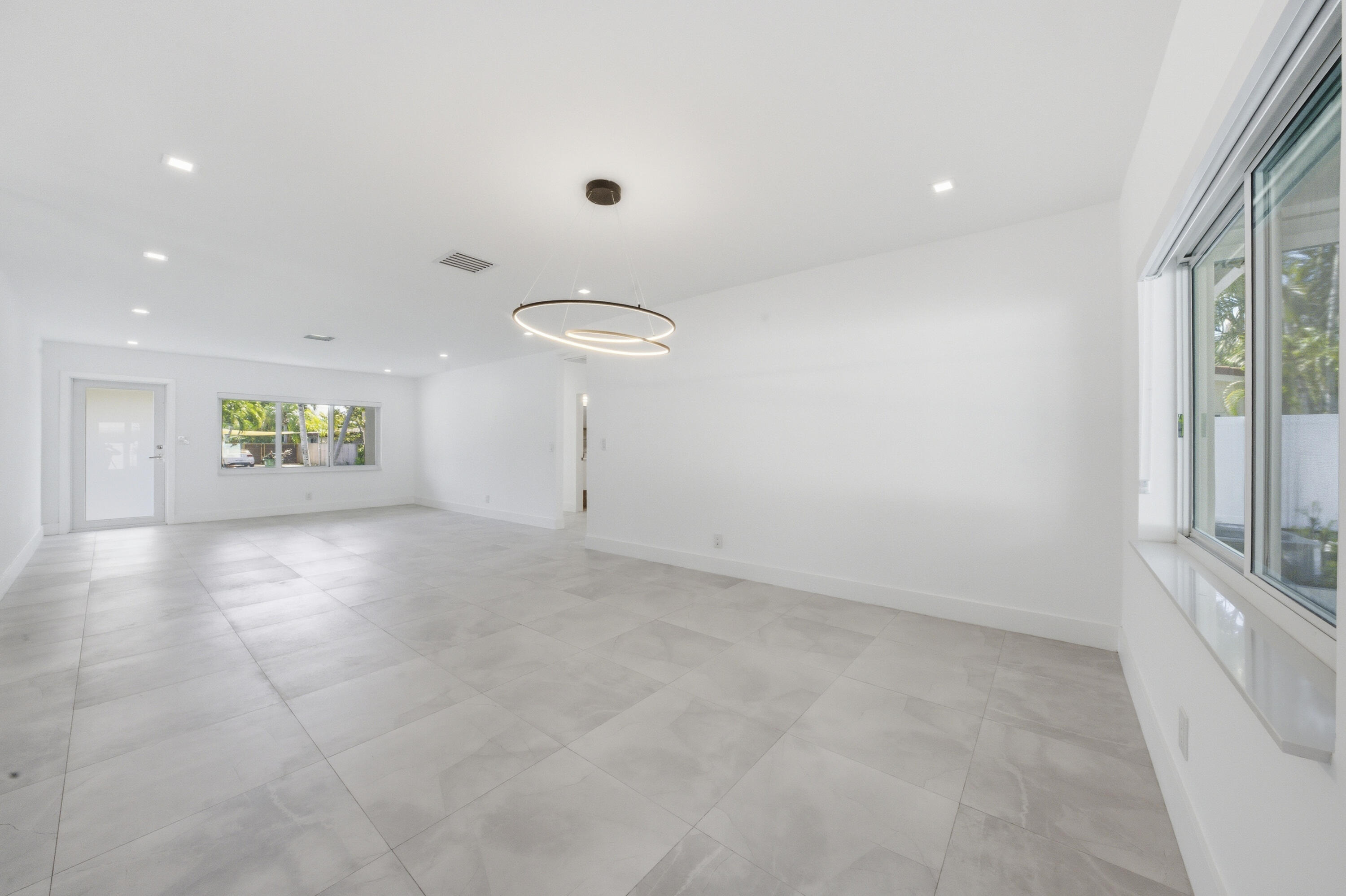 River Ridge 32-25 B - Residential Lease