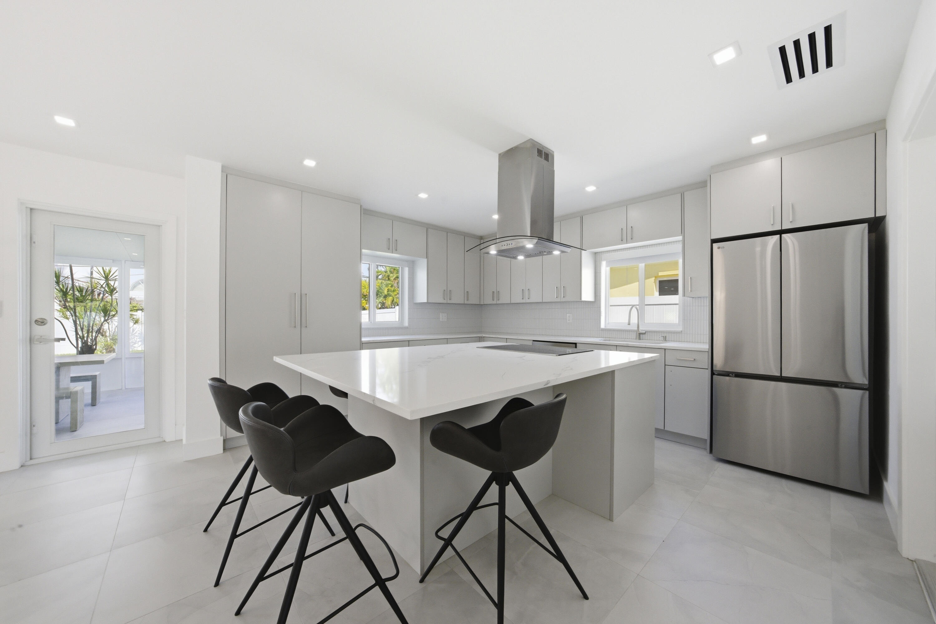 River Ridge 32-25 B - Residential Lease