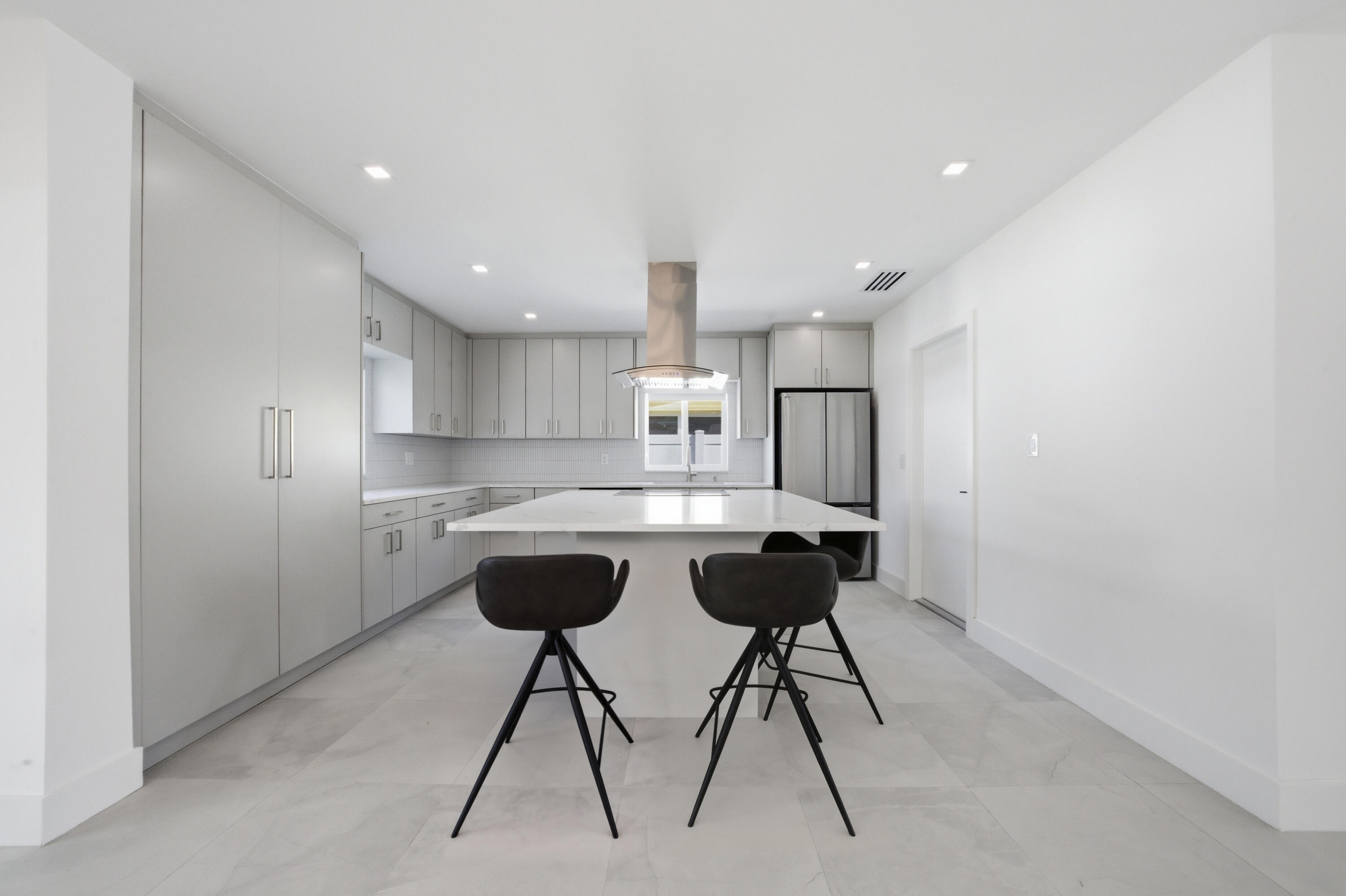 River Ridge 32-25 B - Residential Lease