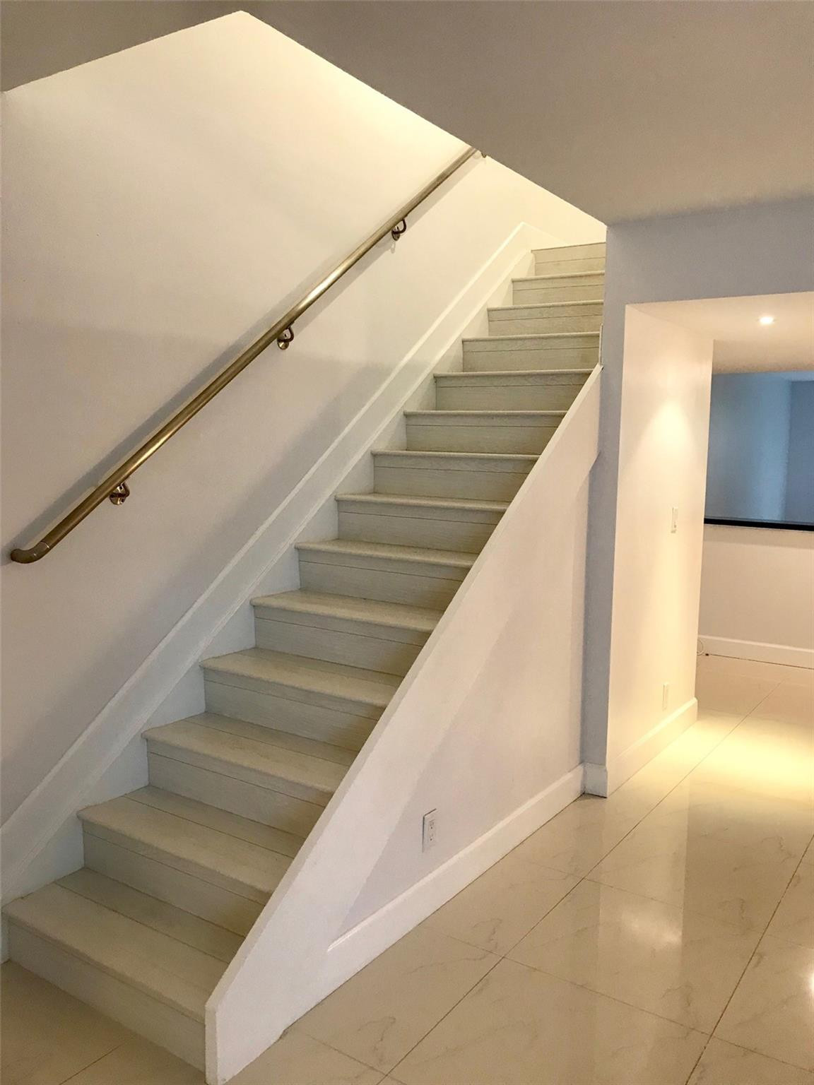 Venetian Park East - Residential Lease