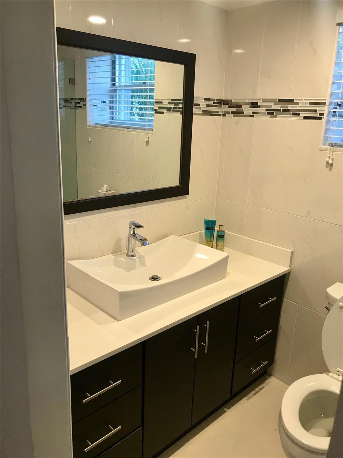 Venetian Park East - Residential Lease