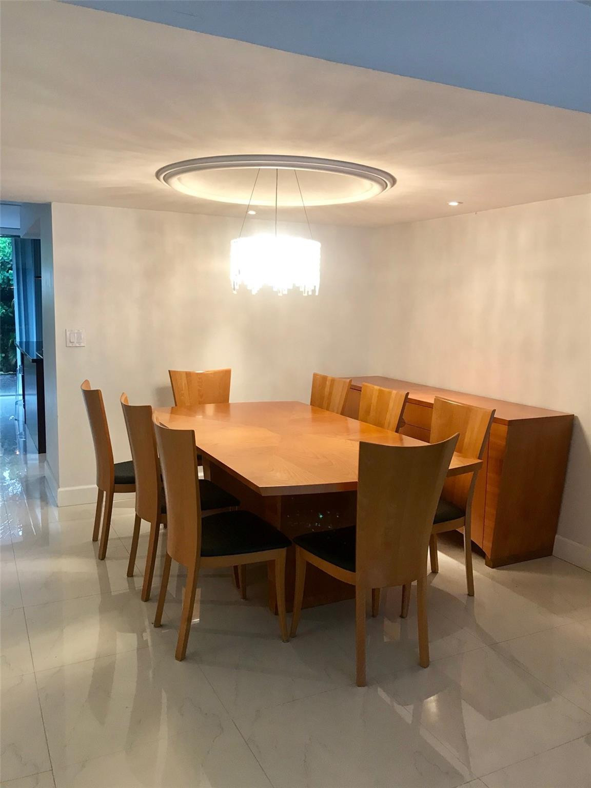 Venetian Park East - Residential Lease