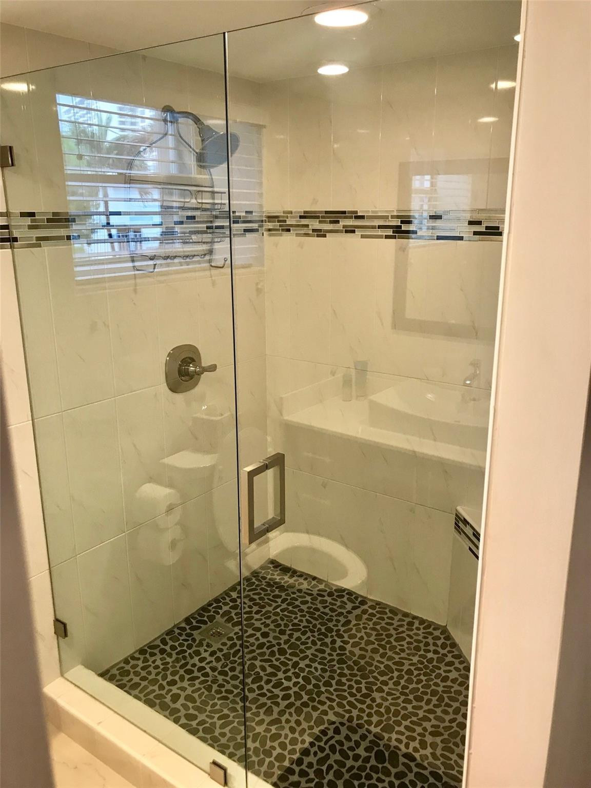 Venetian Park East - Residential Lease