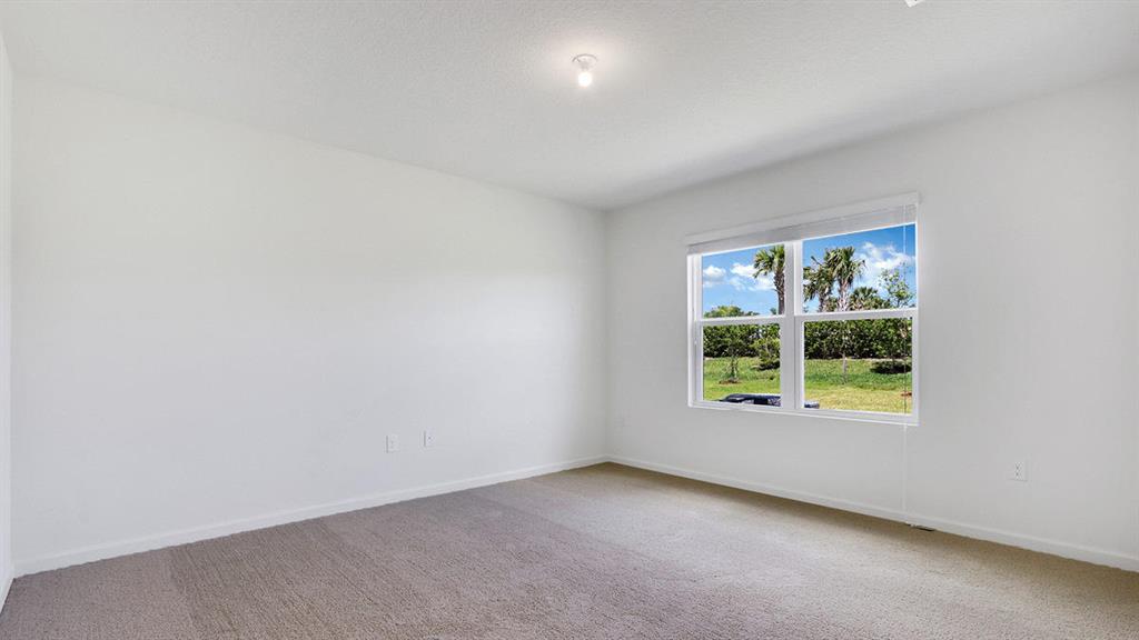 CROSSTOWN COMMONS - Residential