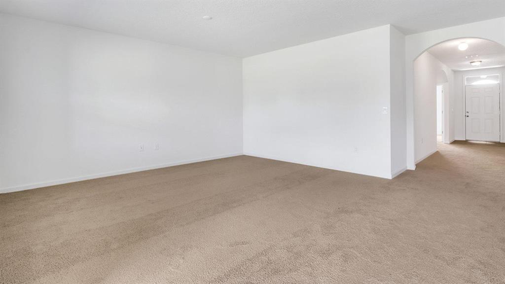 CROSSTOWN COMMONS - Residential