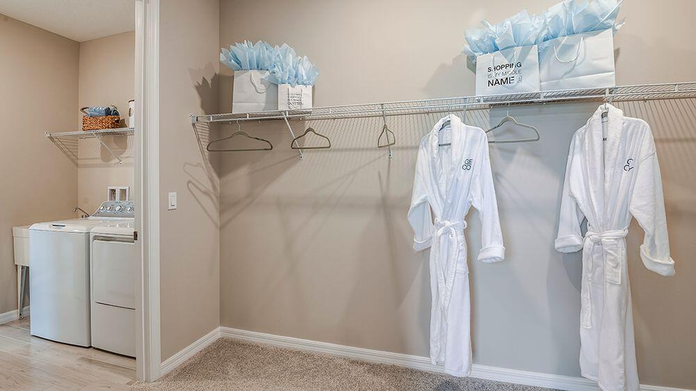 VERANDA OAKS - Residential