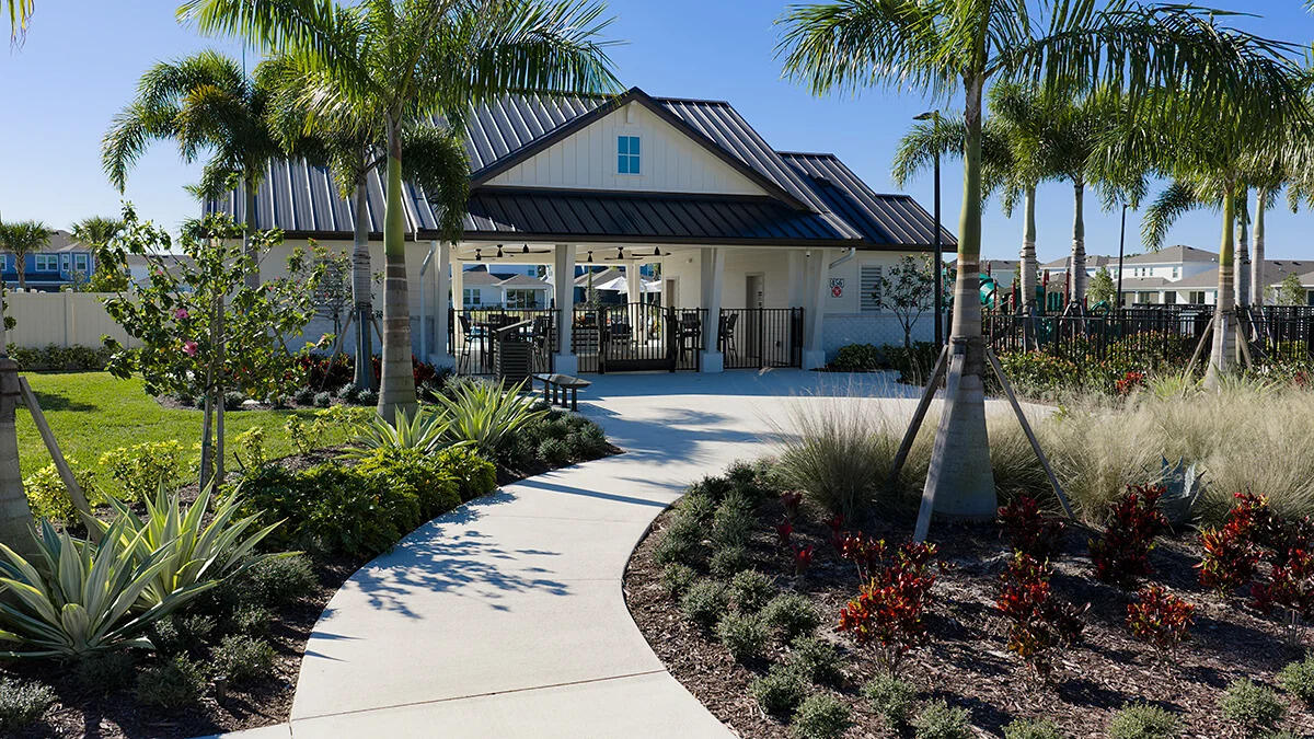 VERANDA OAKS - Residential