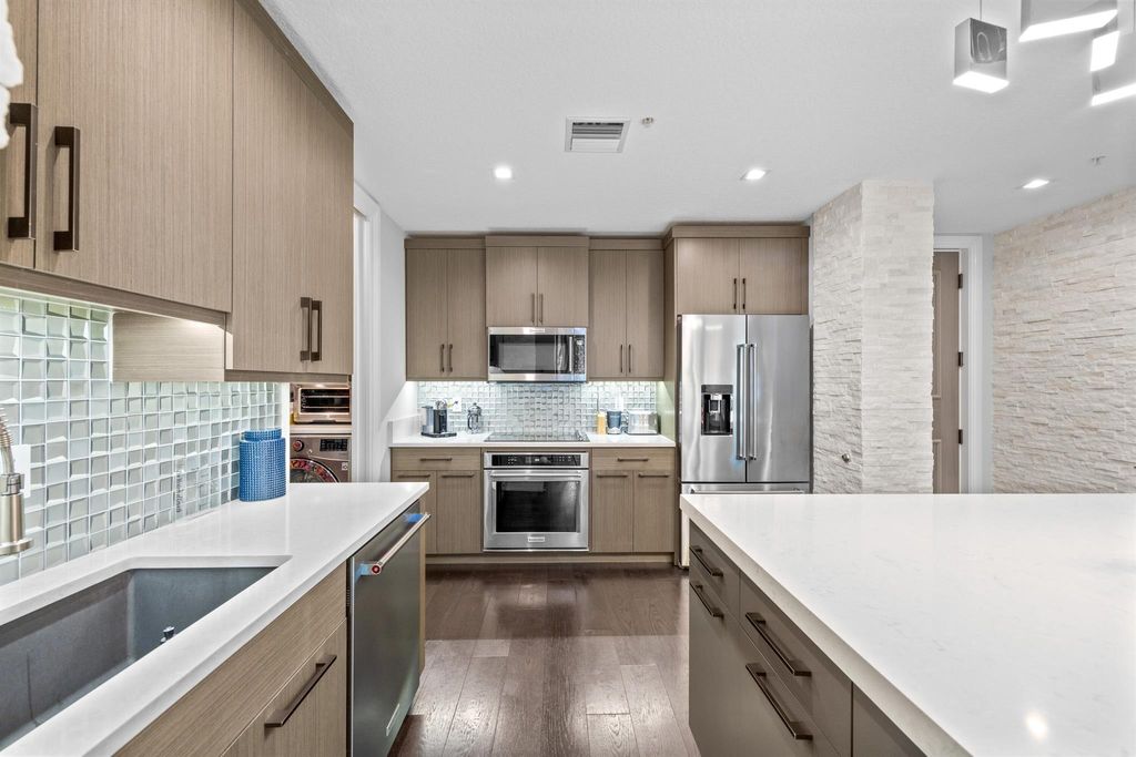 Photo of 200 NE 2nd Avenue #207, Delray Beach, FL 33483 (MLS # R11039703)