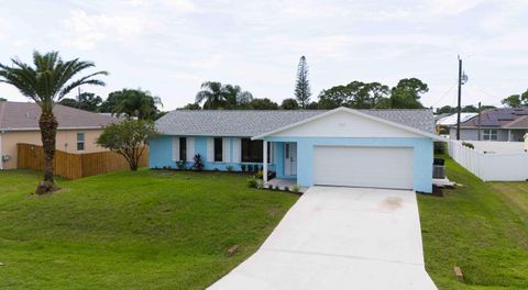 A home in Port St Lucie