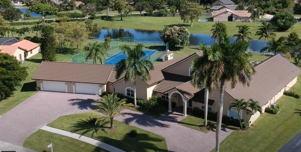 Photo of 21502 Sweetwater Lane S, Boca Raton, FL 33428 (MLS # B26027890)