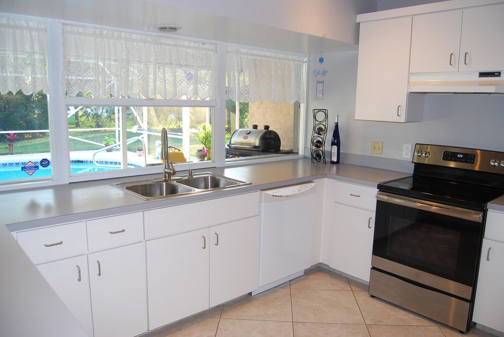 Photo of 2336 SE Avalon Road, Port Saint Lucie, FL 34952 (MLS # R10776688)