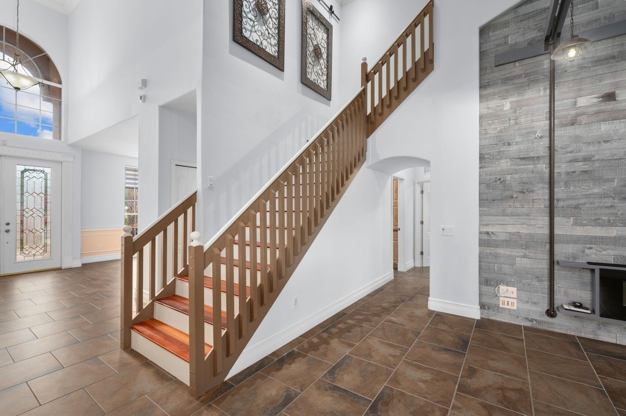 COUNTRY CLUB ESTATES PARC - Residential