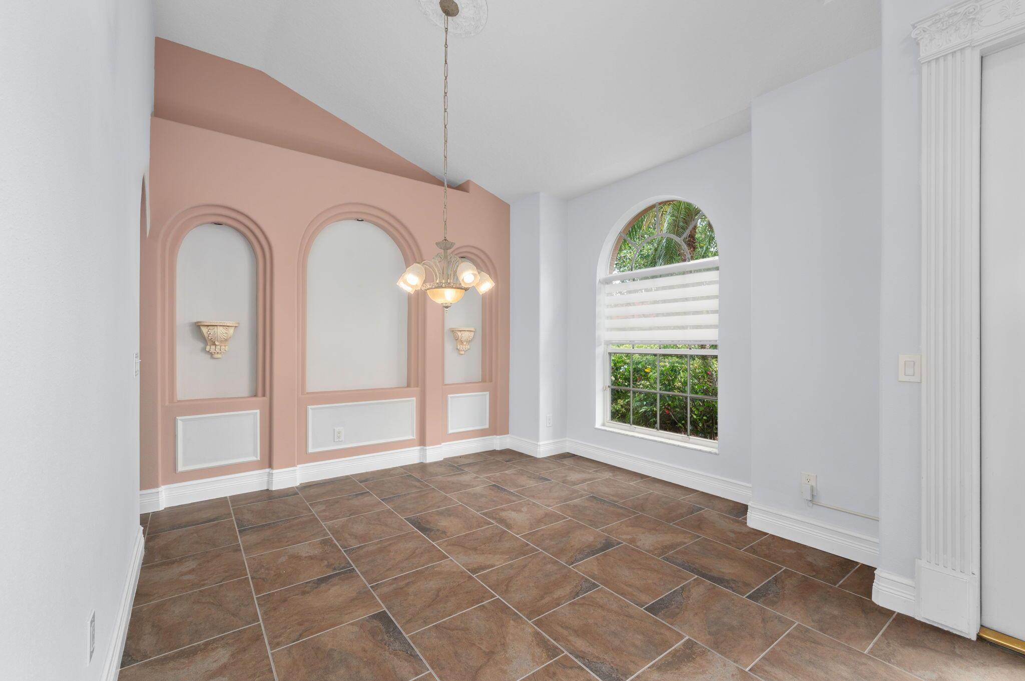 COUNTRY CLUB ESTATES PARC - Residential