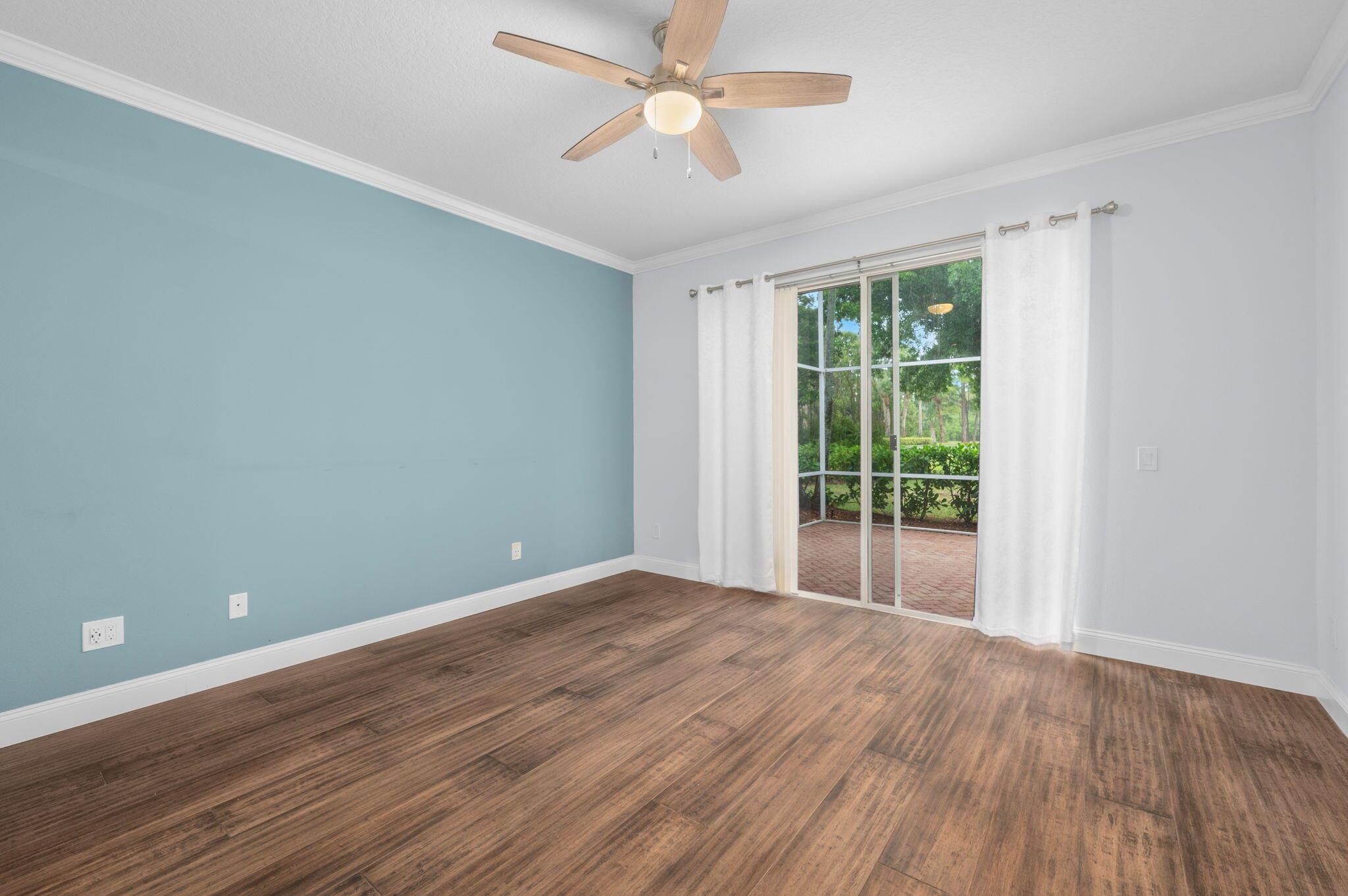 COUNTRY CLUB ESTATES PARC - Residential