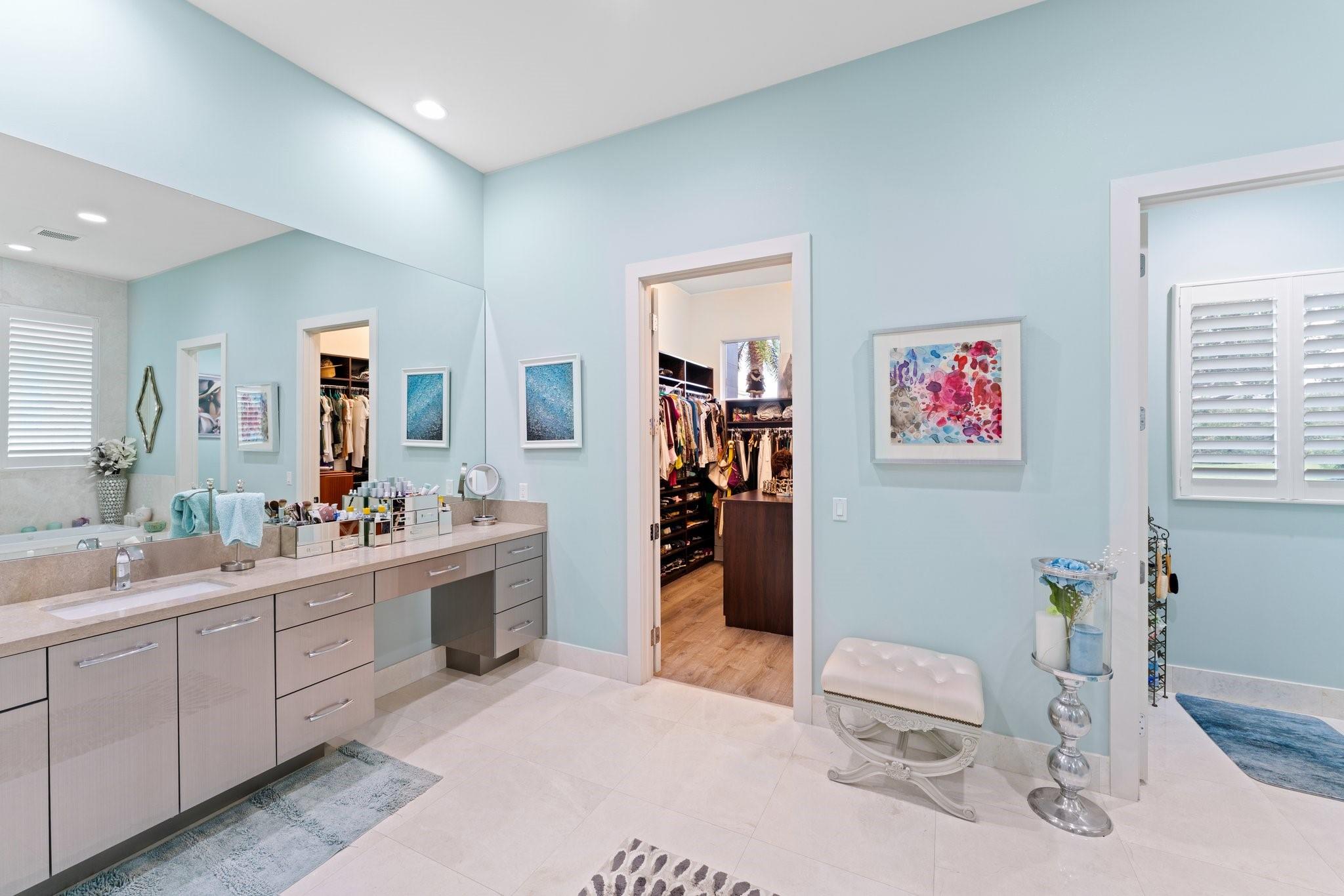 Delaire Country Club - Residential