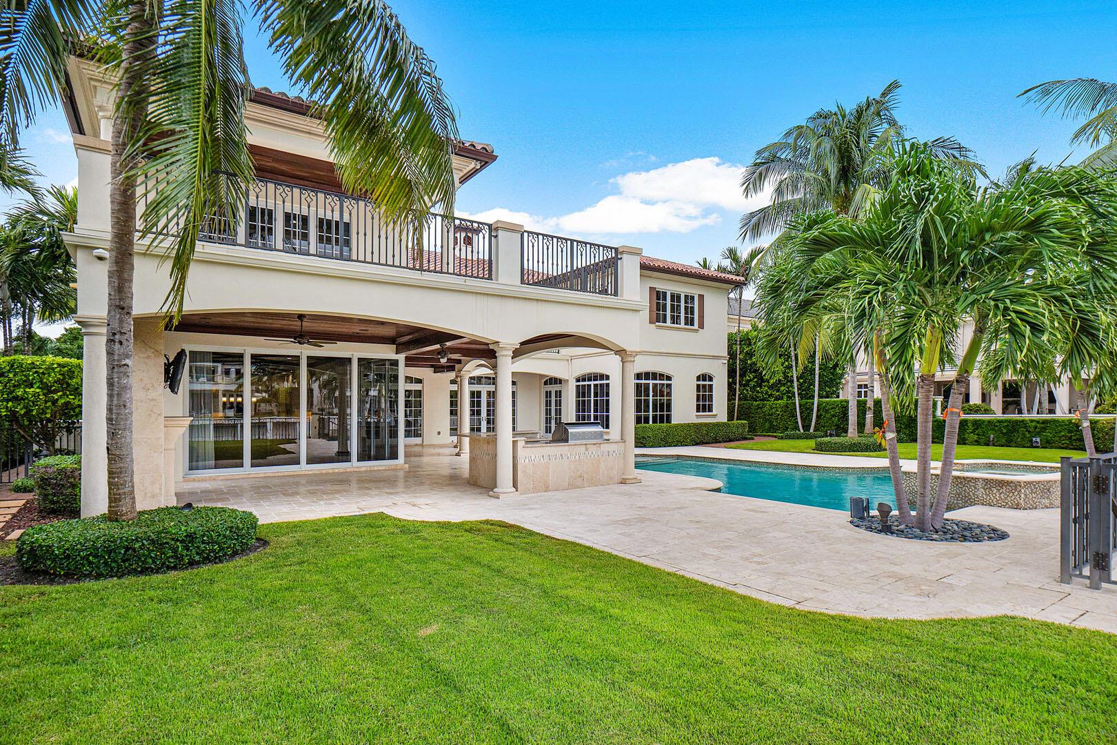 ROYAL PALM YACHT & COUNTR - Residential