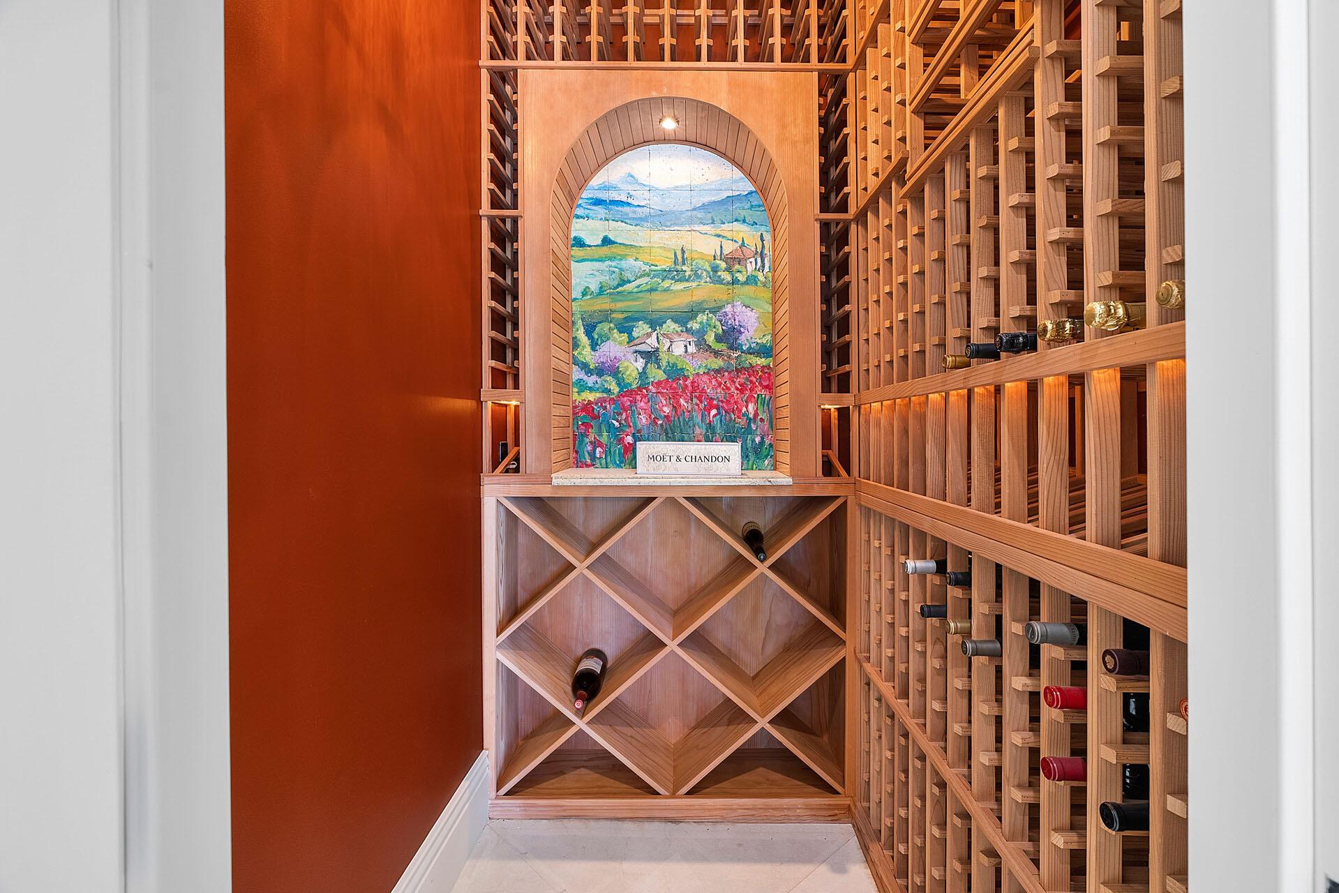 ROYAL PALM YACHT & COUNTR - Residential