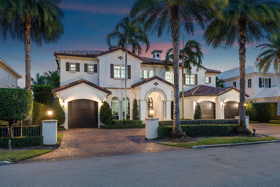 ROYAL PALM YACHT & COUNTRY CLUB - Residential