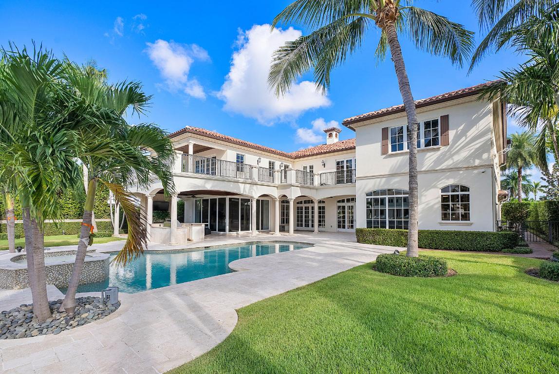 ROYAL PALM YACHT & COUNTRY CLUB - Residential