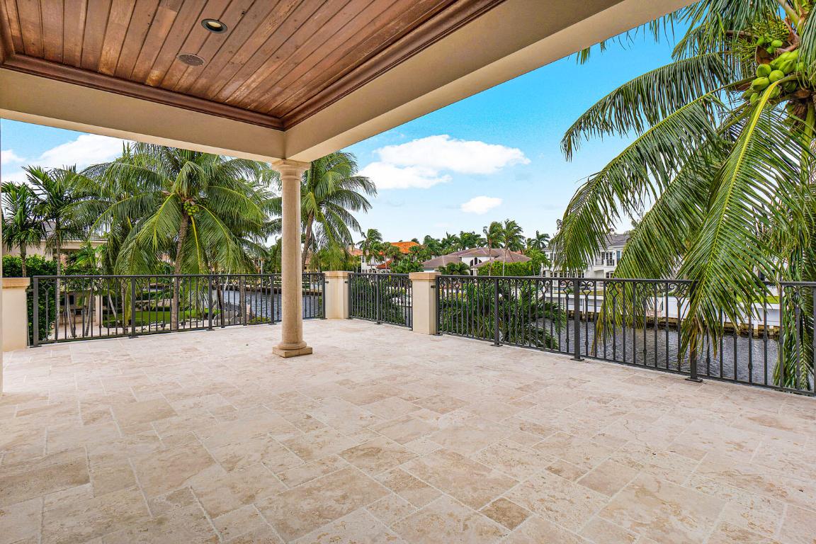 ROYAL PALM YACHT & COUNTRY CLUB - Residential