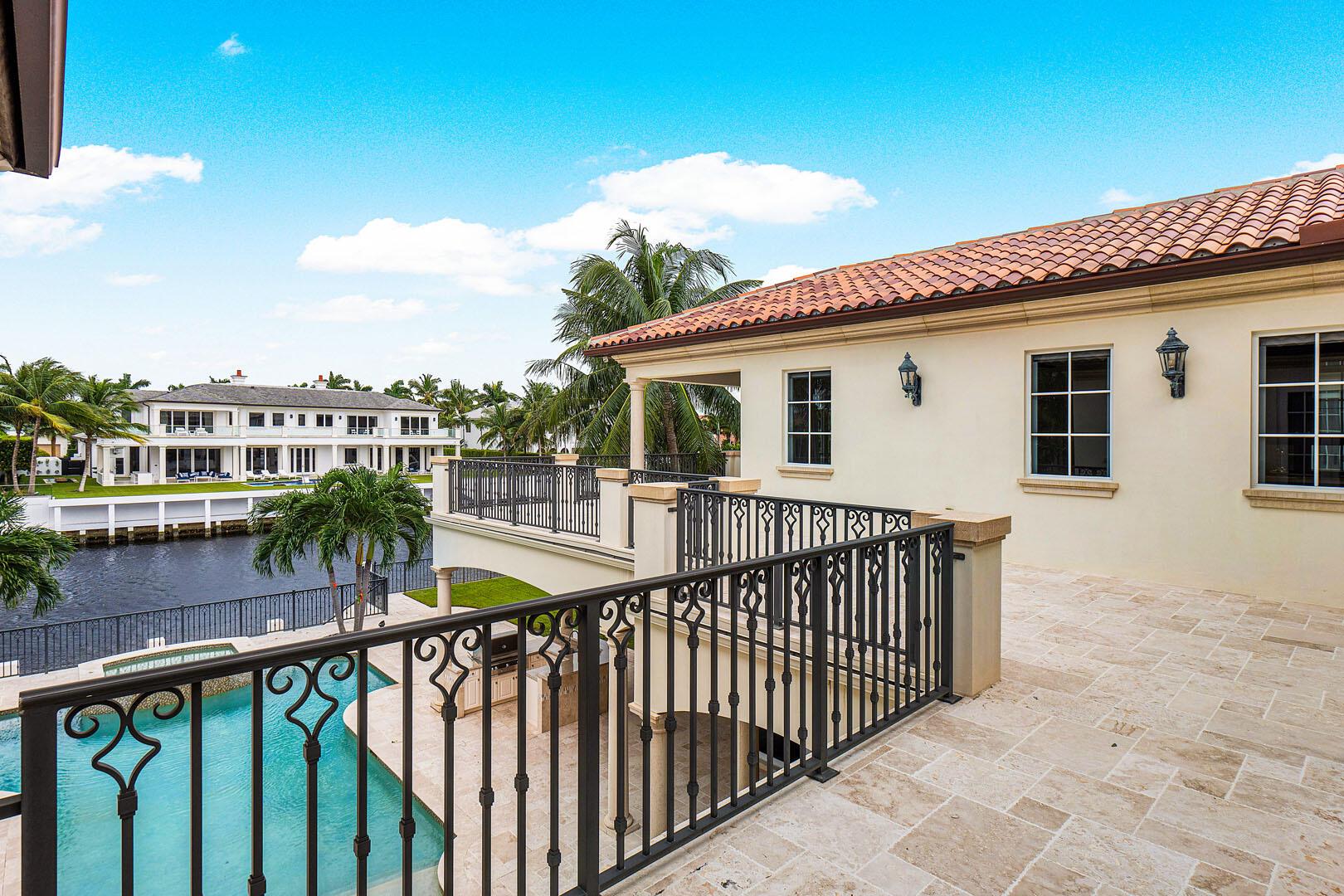 ROYAL PALM YACHT & COUNTR - Residential