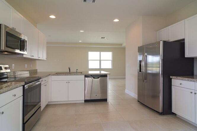 VIZCAYA FALLS PLAT 3 - Residential