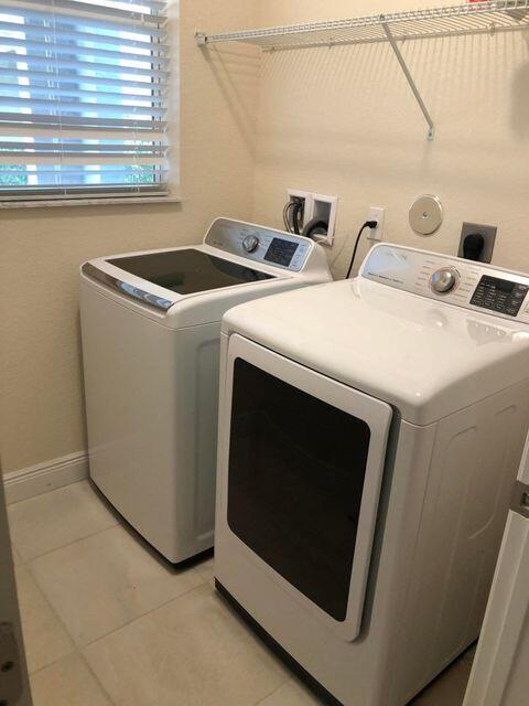 VIZCAYA FALLS PLAT 3 - Residential