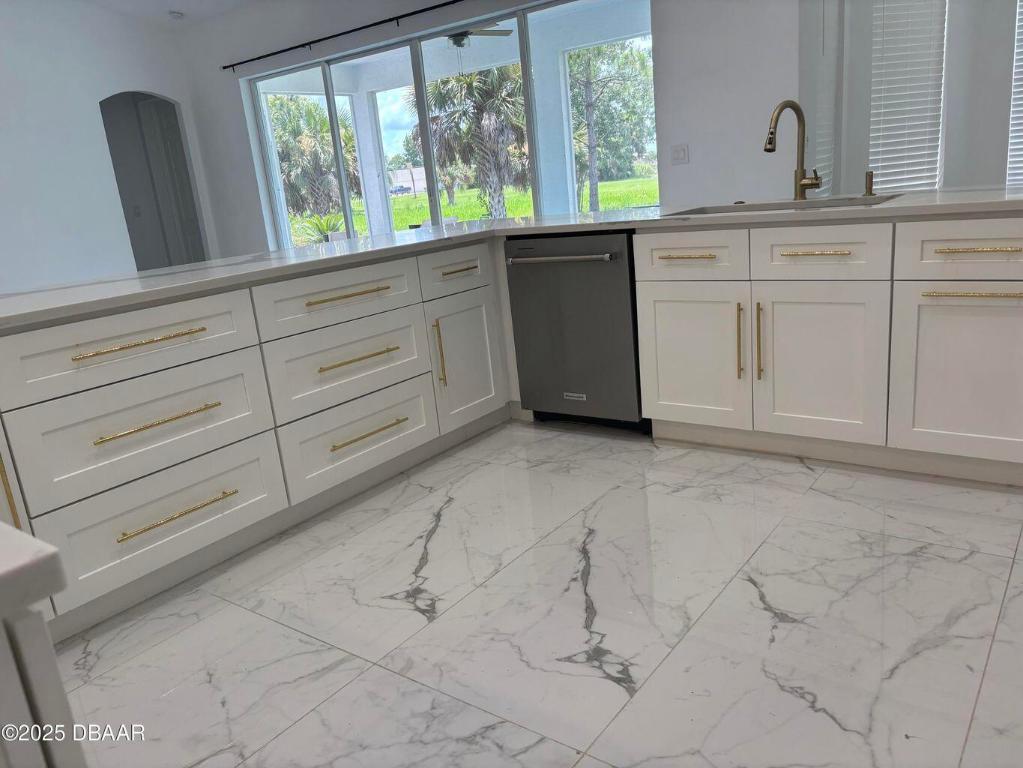 FLY IN RANCHES SUB - Residential