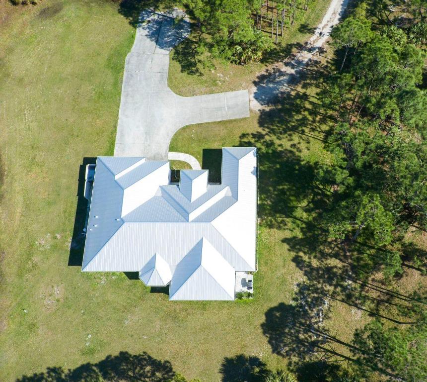 FLY IN RANCHES SUB - Residential