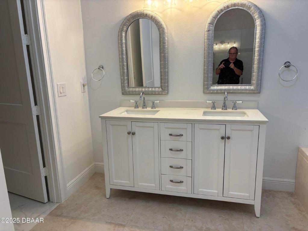 FLY IN RANCHES SUB - Residential