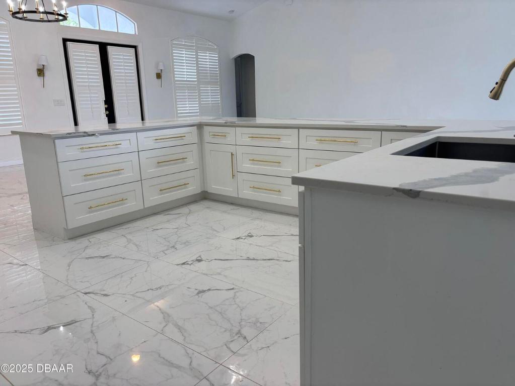 FLY IN RANCHES SUB - Residential