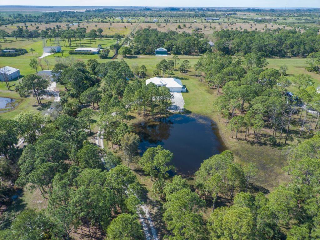 FLY IN RANCHES SUB - Residential