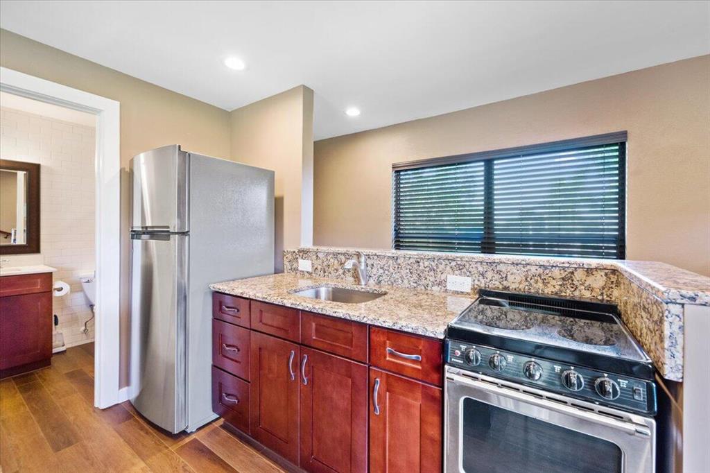 PALM BEACH POINT - Residential