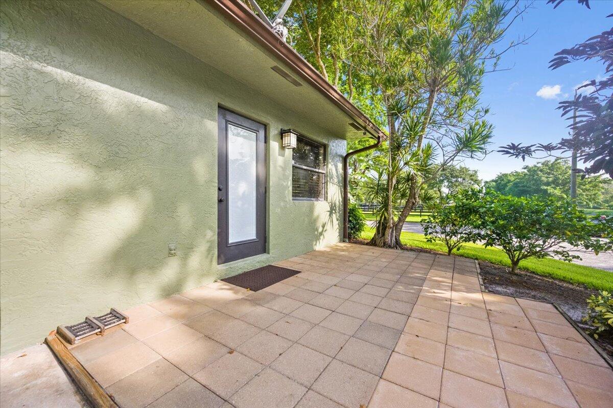 PALM BEACH POINT - Residential