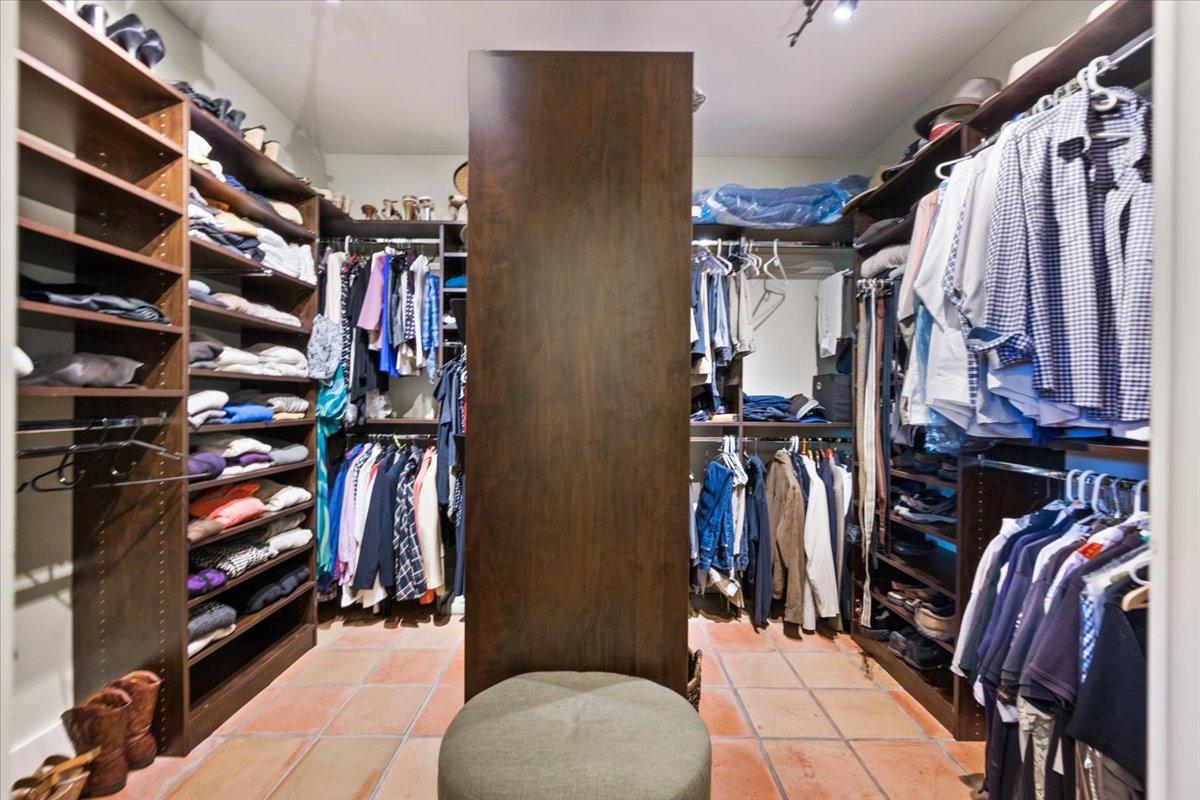 PALM BEACH POINT - Residential