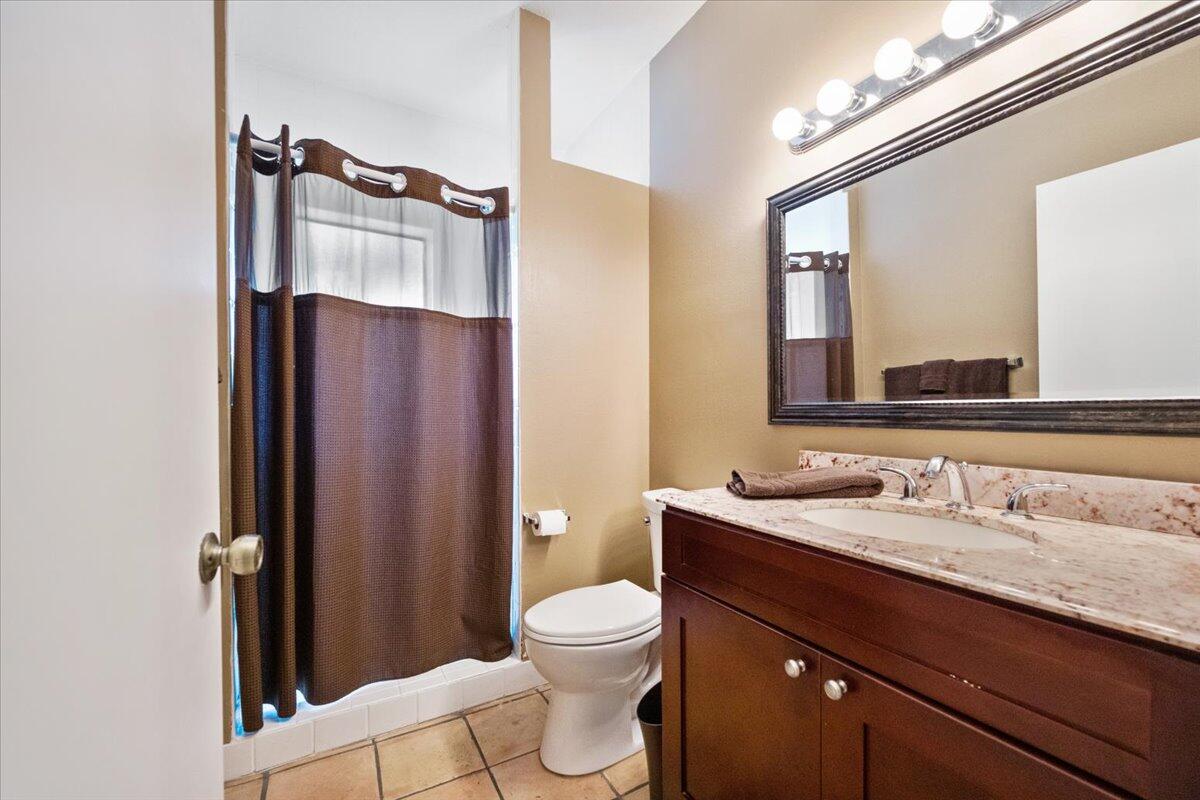 PALM BEACH POINT - Residential