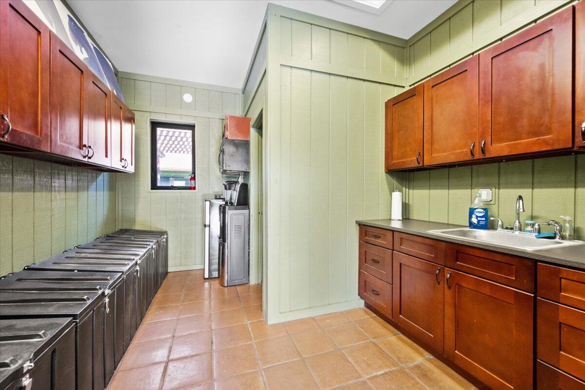 PALM BEACH POINT - Residential