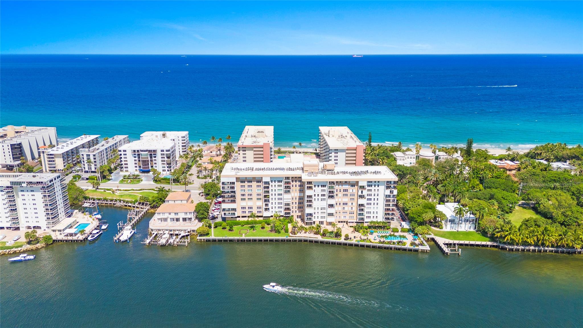 OPAL TOWERS CONDO - Residential