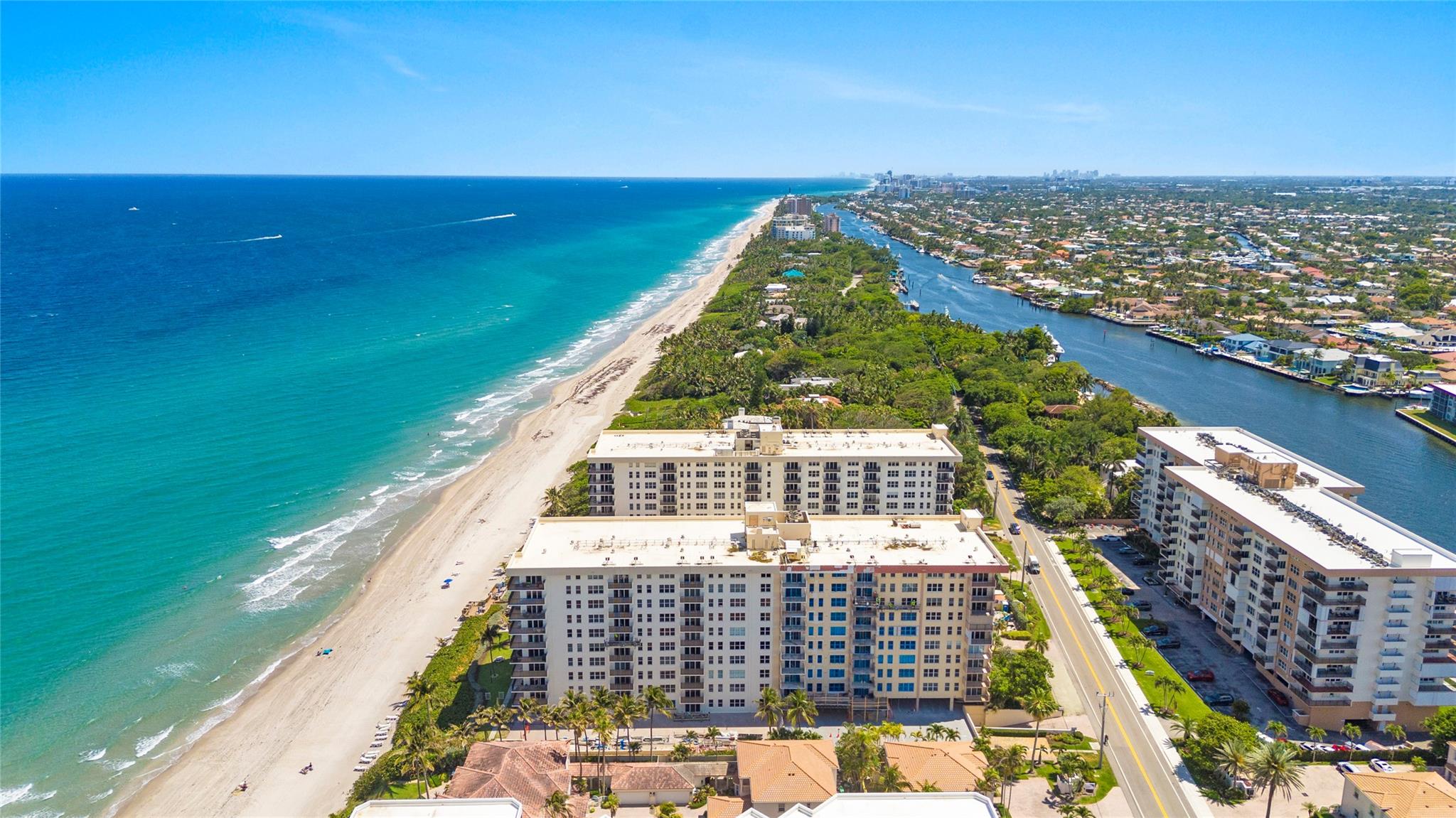 OPAL TOWERS CONDO - Residential