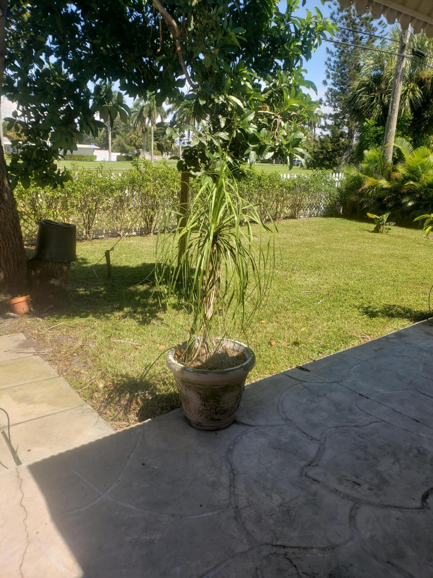 NORTH PALM BEACH VILLAGE - Residential Lease