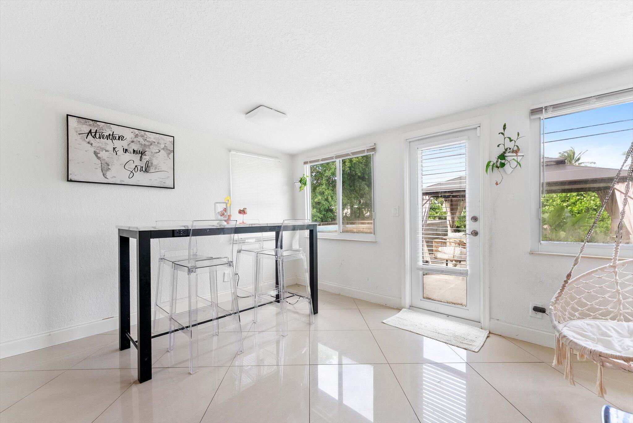 LAKE OSBORNE ESTATES 6 - Residential