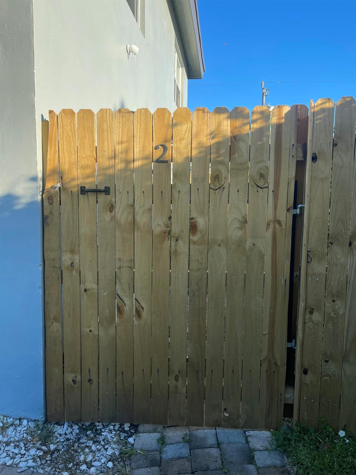 LAKE OSBORNE ESTATES 6 - Residential