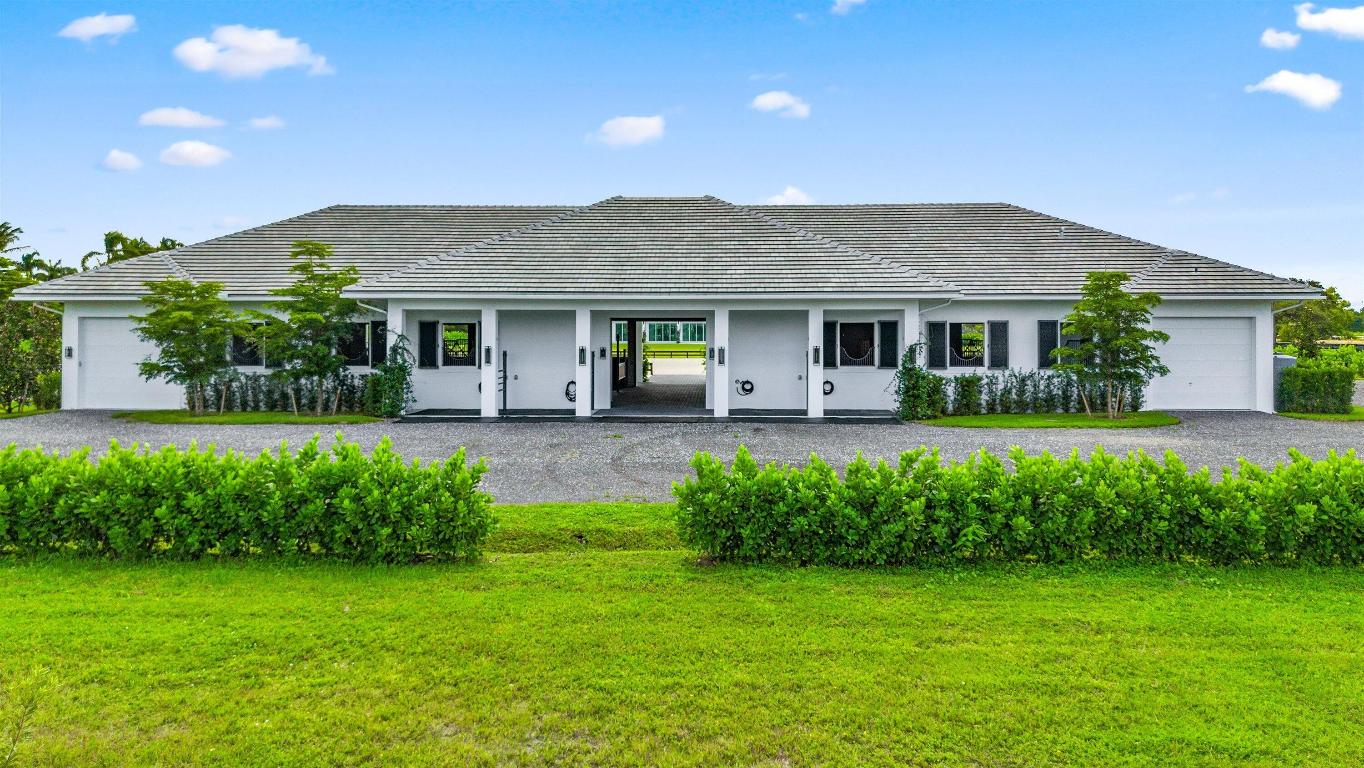 PALM BEACH POINT - Residential