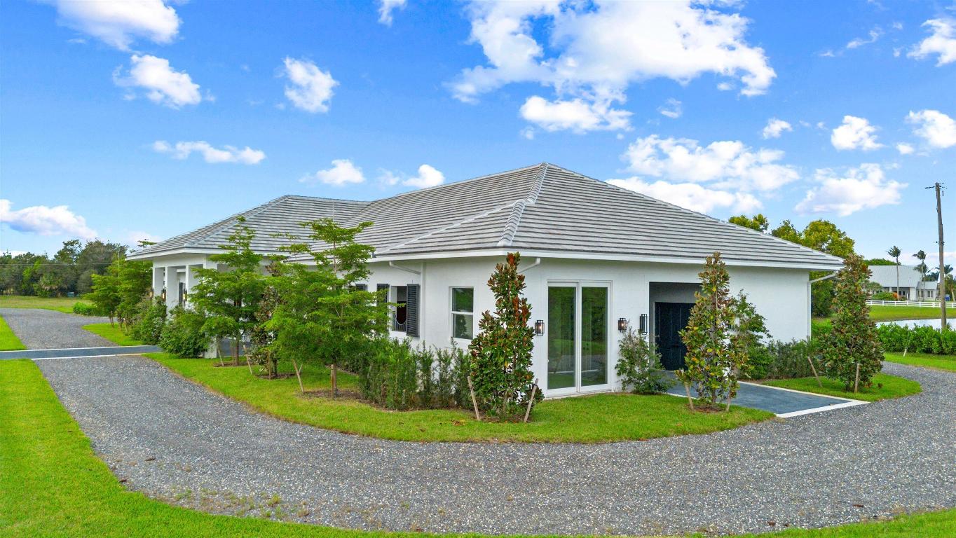 PALM BEACH POINT - Residential