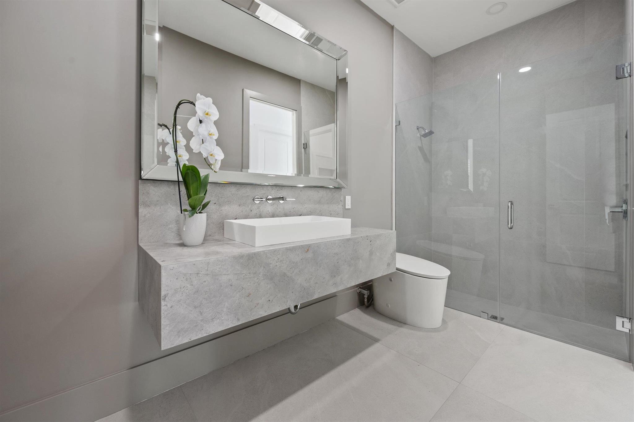 PALM BEACH POINT - Residential