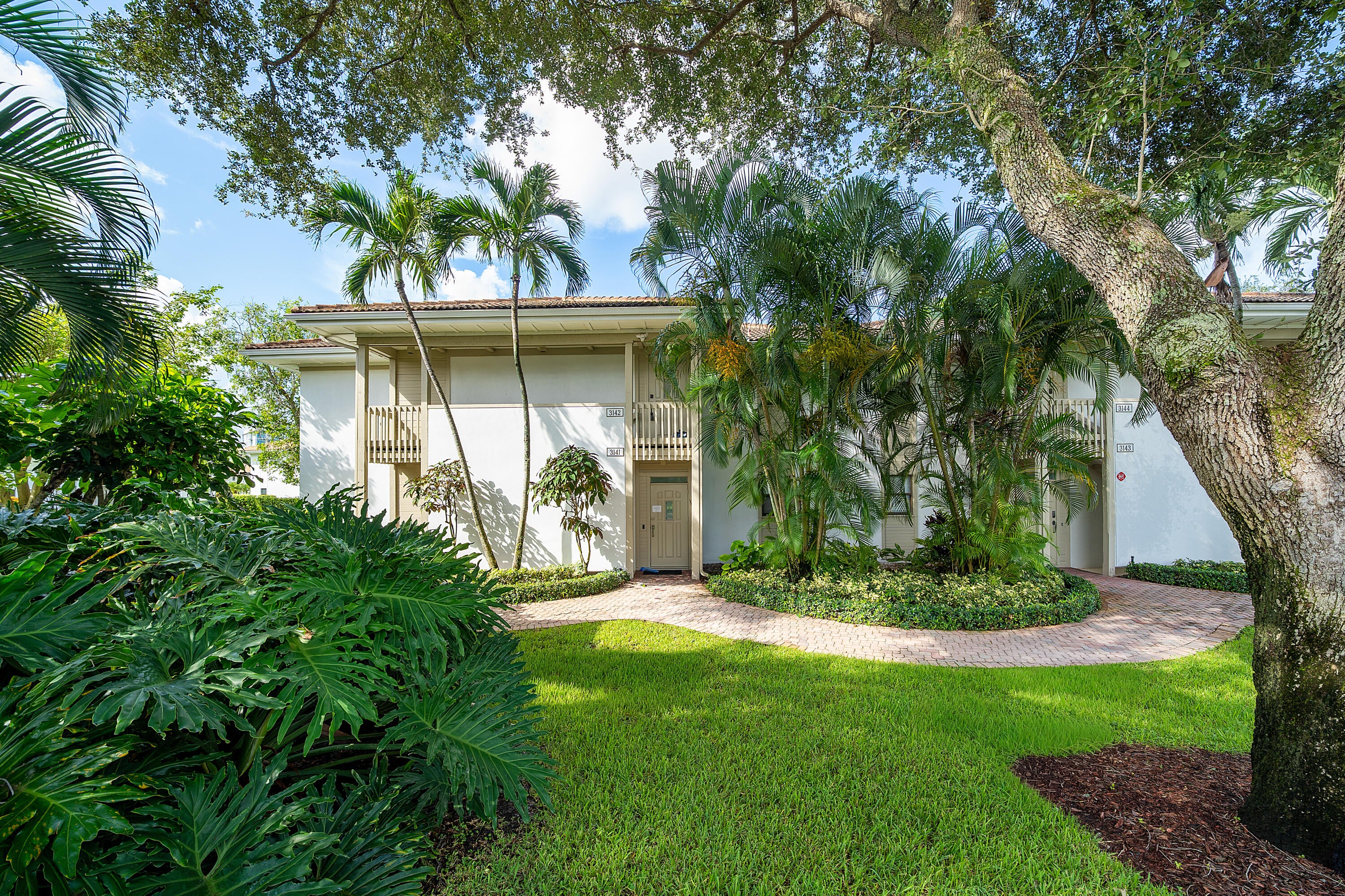 Properties | Stephanie Kaufman 19945 Boca West Drive 3142