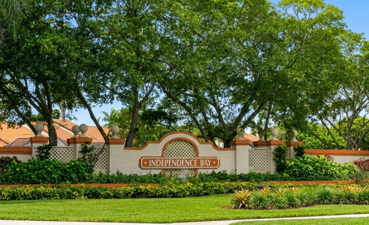 25 Centennial Court